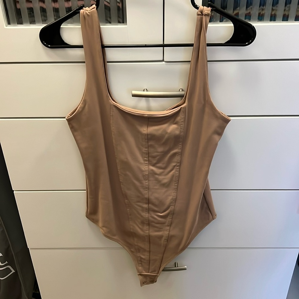 Abercrombie & Fitch Bodysuit ✨